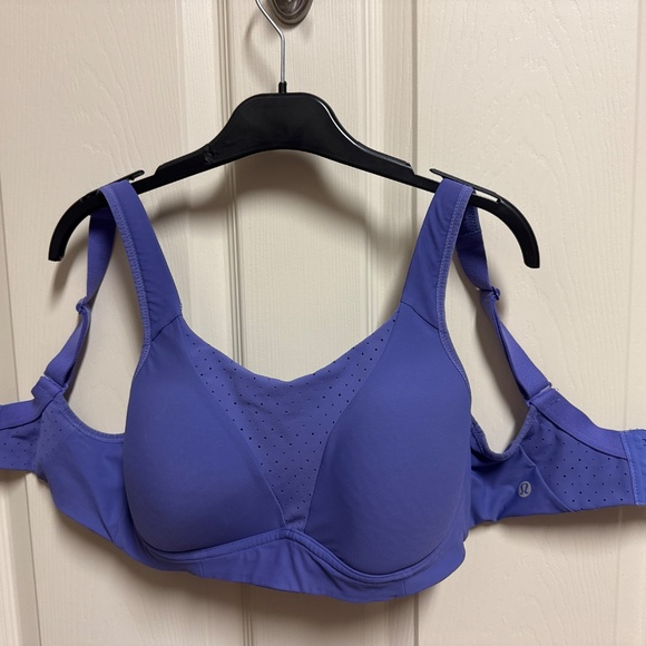 Lululemon Run Times High Support Bra - Picture 3 of 5